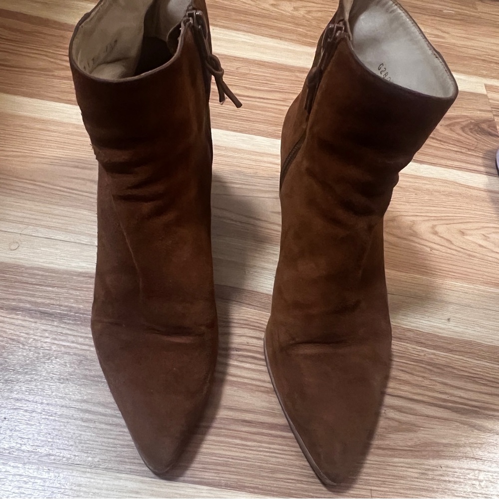 Stuart Weitzman Suede Pointed Toe Ankle Boots | Brown | Size 7.5